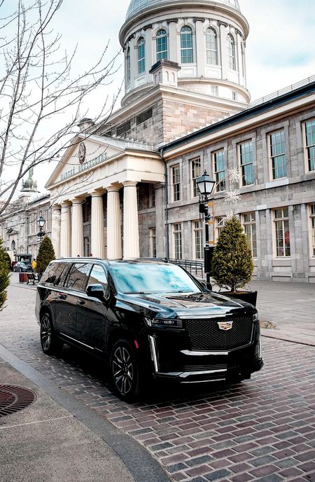 SUV Cadillac